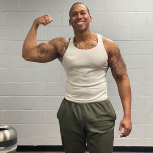 Meet your Posher, Winfred